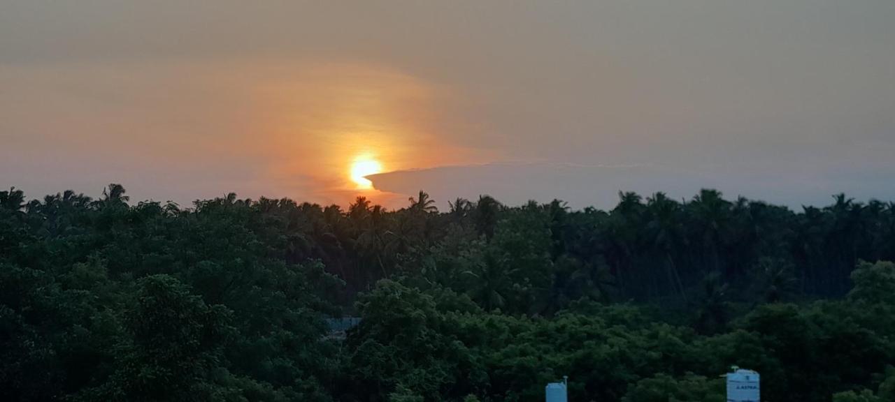 Le Poshe Beachview - Tie Hotels & Resorts Puducherry Buitenkant foto